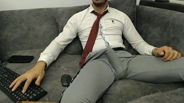 Sala de chat ao vivo de Naughtb0y