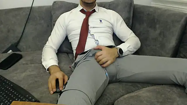 Naughtb0y – Naživo XXX chat