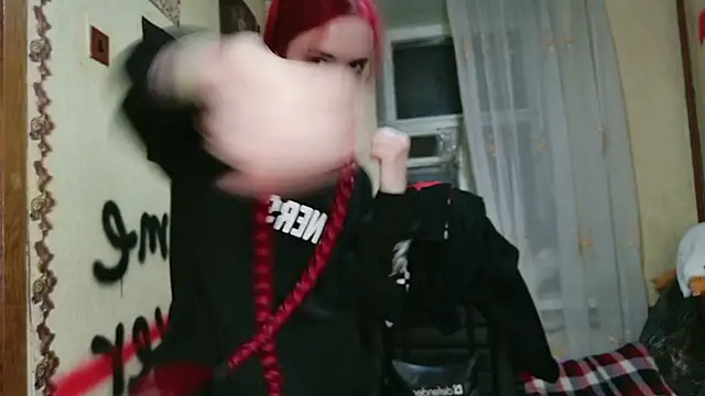 Živá chatovací místnost Roxy_Silver