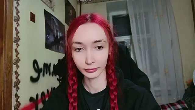 Pokój czatu na żywo – Roxy_Silver