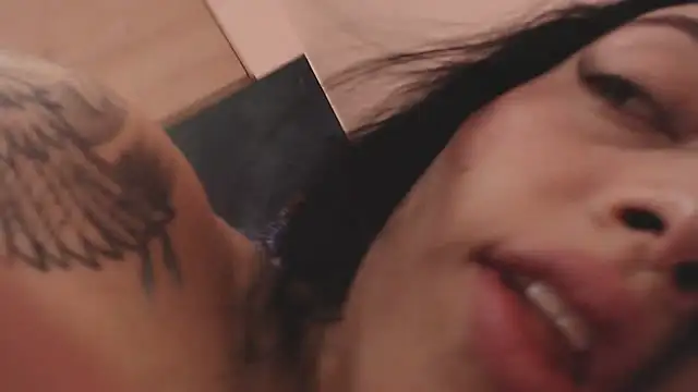 ViolettaHotLatin_ Live Chatrum