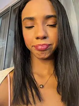xenia_golden – Naživo XXX chat