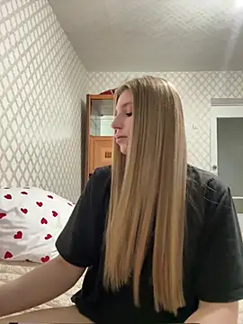 adel_secret – live chatrum