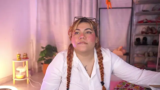 Sala de chat en directo de Samanta_Bigboos