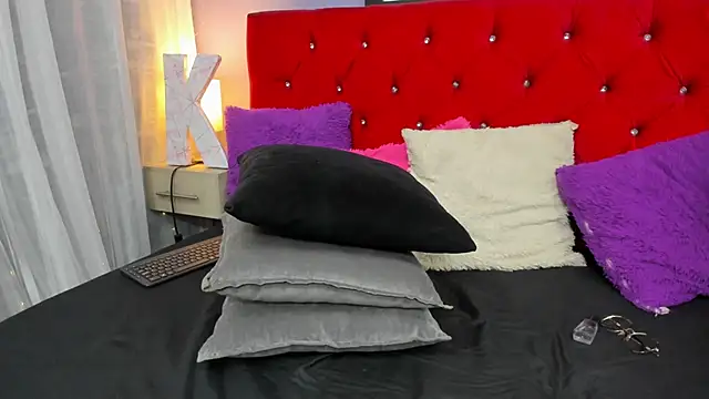 KatieGomez Cameră chat live