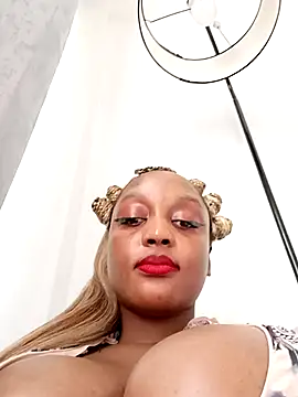 Sala de chat ao vivo de Busty_Bambi