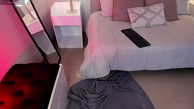 Bilik Sembang Langsung Violetta_Nur
