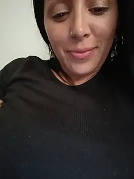 tiffani__love 실시간 채팅방