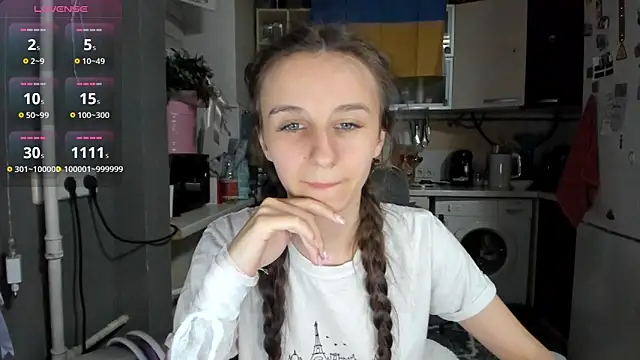 _Nika_Kik's Live Chat Room
