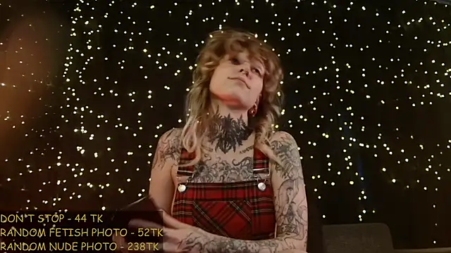Živá chatovací místnost Littlespacemouse