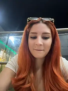 Živá chatovací místnost Mon_Cherry