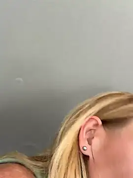 LavenderHot Live Chatrum
