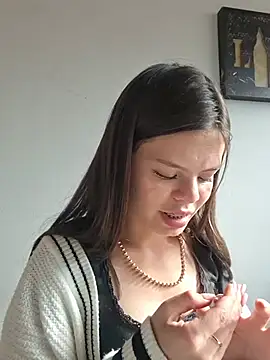 Pokój czatu na żywo – _Isabella-7