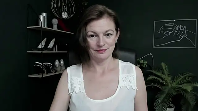 VivianWILD live-chat rom