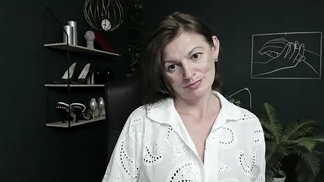 Živá chatovací místnost VivianWILD