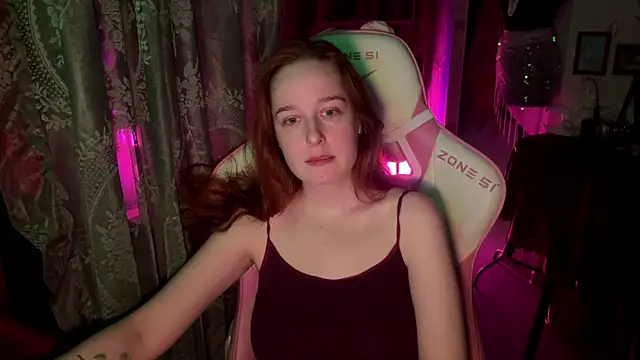 pearl_princess_'s Live Chat Room
