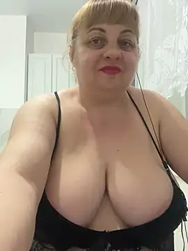 LanaSoftt – Naživo XXX chat