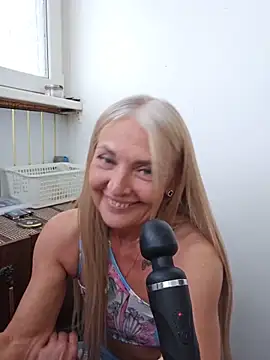 amelia_blondy 실시간 채팅방