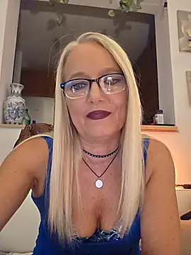 DIAMANTE64 Live chatroom