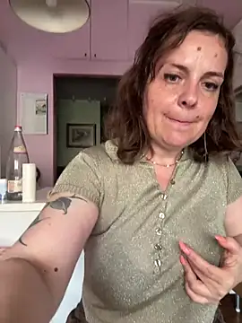 Chat soba uživo modela Sunbelxx
