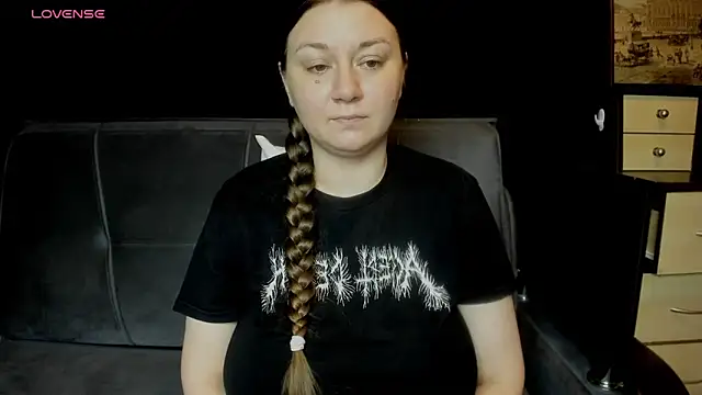 Živá chatovací místnost AlisaBacker