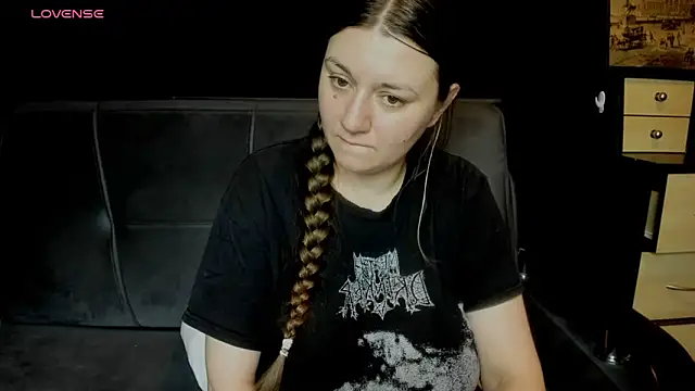 Živá chatovací místnost AlisaBacker
