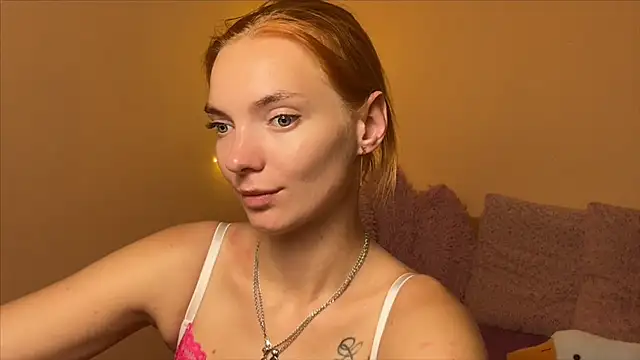 girl_ofyourdream Adlı Modelin Canlı Sohbet Odası
