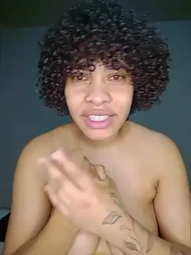 חדר צ'אט בשידור חי של Su_Duarte_1