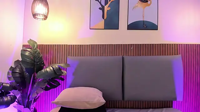 NicolleeEvanss 실시간 채팅방