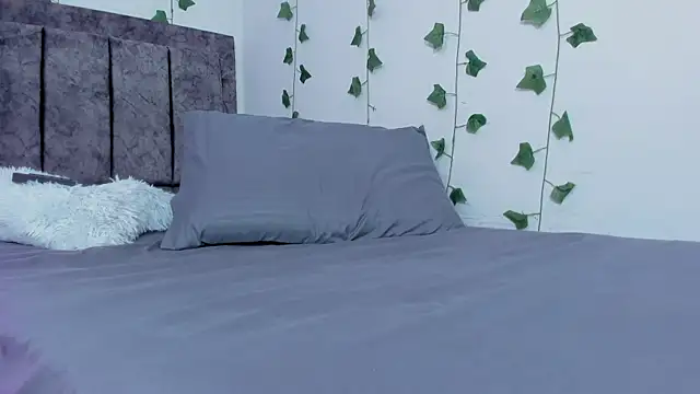 חדר צ'אט בשידור חי של Miaa_Garcia
