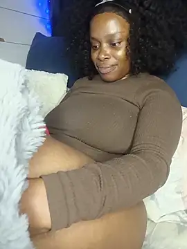 QUEENZAZA 실시간 채팅방