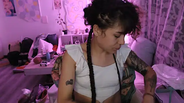 Sala de chat ao vivo de Hellen_dumont