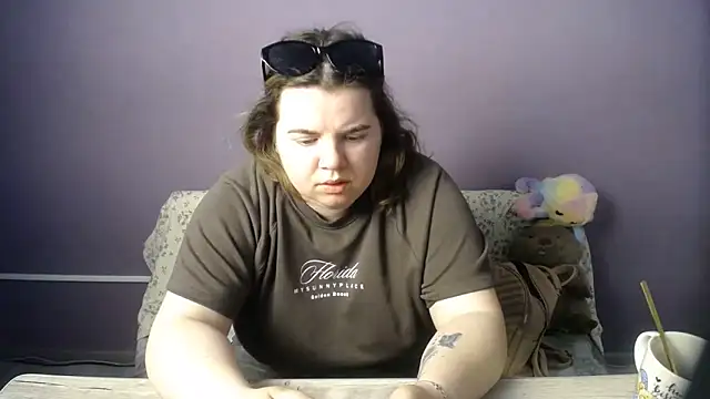 Živá chatovací místnost so_shy