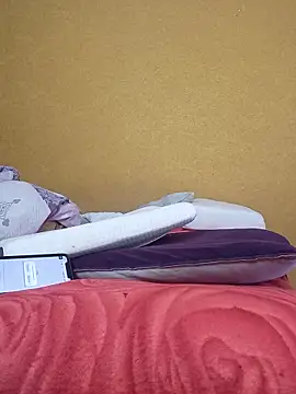 LiluHot Cameră chat live
