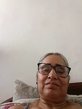 _candi Live Chatraum