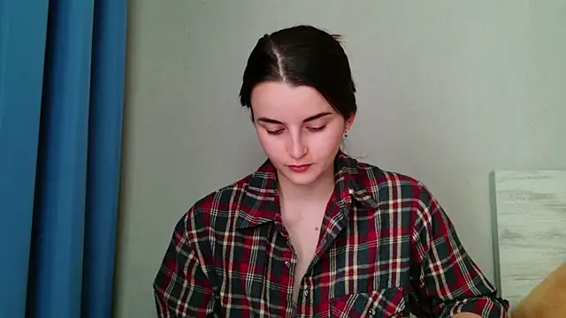 LanaGI Cameră chat live
