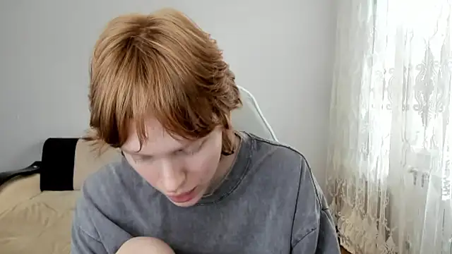 StellaDavis' Live Chat Room