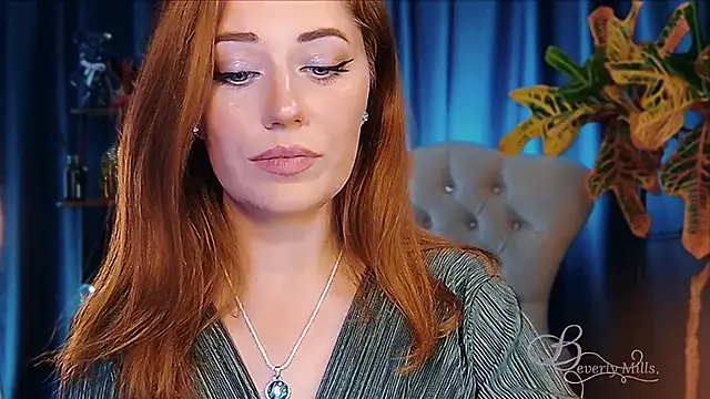 Živá chatovací místnost MissBeverlyMills