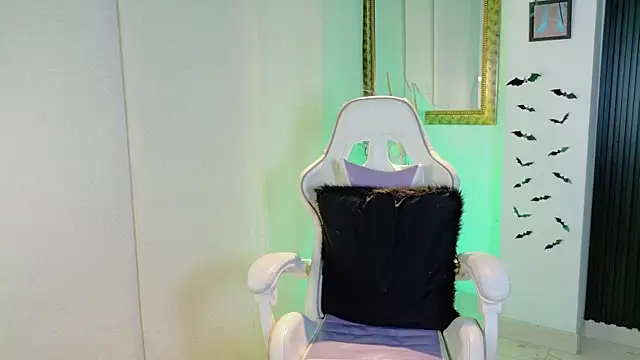 Sala de chat en directo de Madison_Jackson