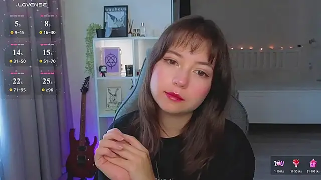 Sala de chat ao vivo de Lina_Brownie
