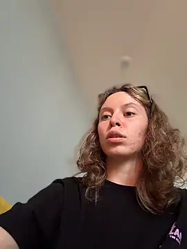 Sala de chat ao vivo de RinaMood