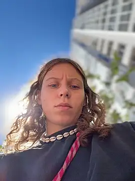 Živá chatovací místnost RinaMood