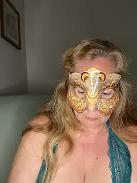 Chat soba uživo modela largeboobies30