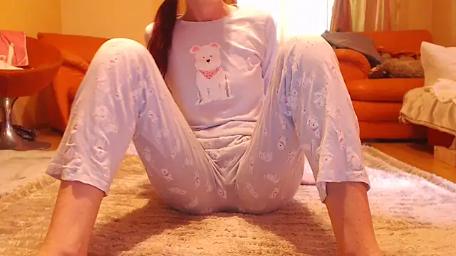 LovelyAndraGirl Adlı Modelin Canlı Sohbet Odası