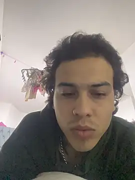 chamitopolla21's Live Chat Room