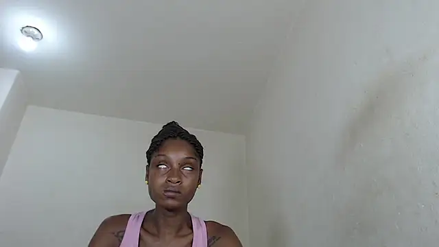 Pokój czatu na żywo – Britanylee_01x