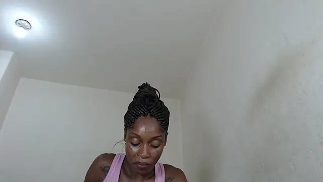 חדר צ'אט בשידור חי של Britanylee_01x