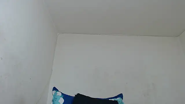 Britanylee_01xのライブチャットルーム