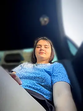 Živá chatovací místnost NikaMur