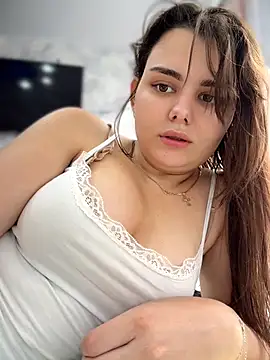 Chat soba uživo modela NikaMur